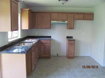 5th image of 23400 Joy St