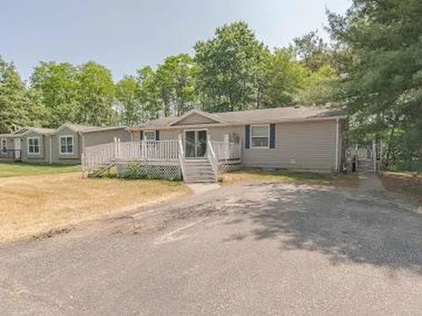 158 Arbor Dr, Wisconsin Dells, WI 53965