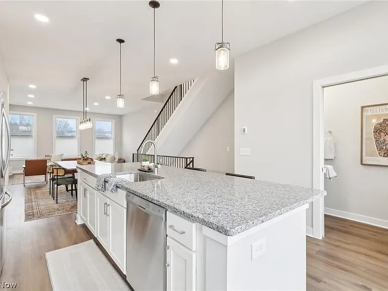 11218 N Park Pl — Photo 11