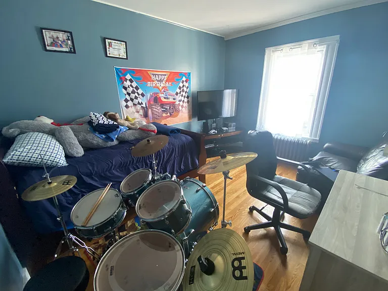 660 Boston St #1 — Photo 7