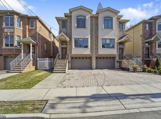 223 Knox Ave, Cliffside Park, NJ 07010