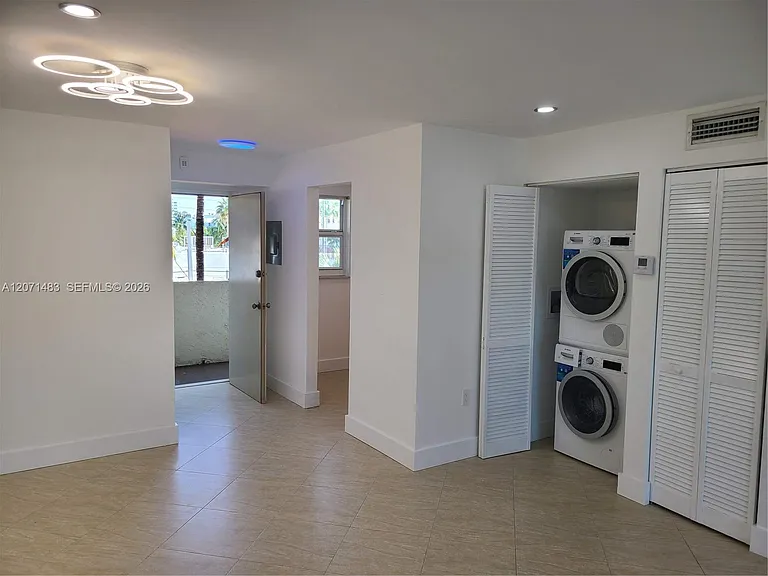 1612 Jefferson Ave #403 — Photo 42