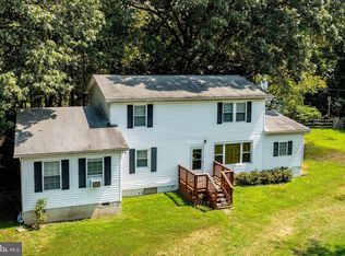 5943 Sneed Dr, Deale, MD 20751
