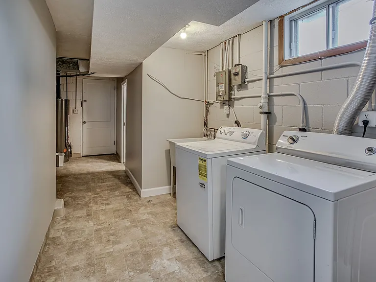 7071 Izard St — Photo 30