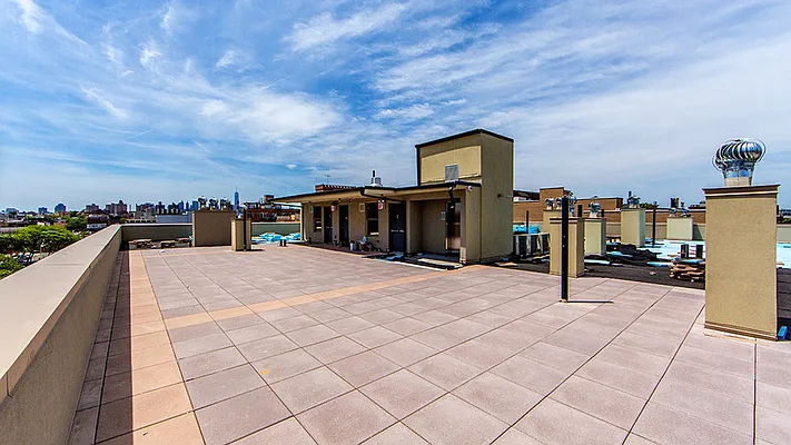 Rented by Nooklyn NYC LLC | media 5