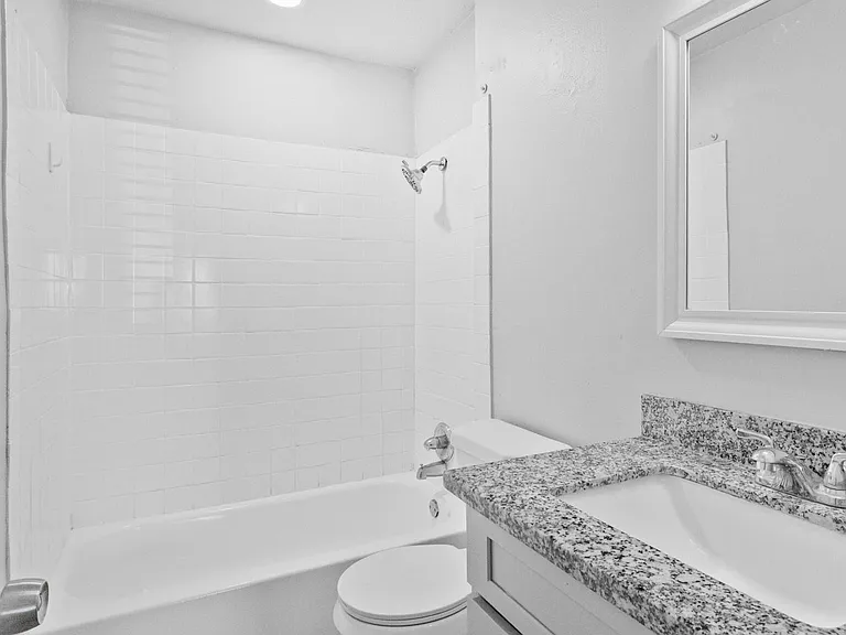 1665 Northwood St — Photo 8
