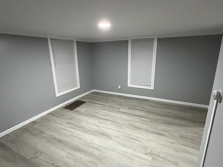 334 Franklin St #1 — Photo 4