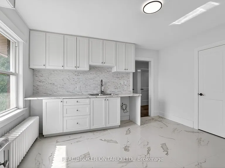 4417A Ellis St — Photo 15