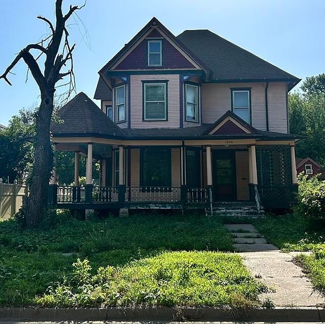 1st image of 416 S G St