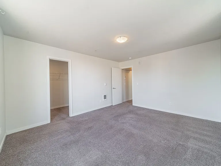 Adrianna Apartments — Photo 8