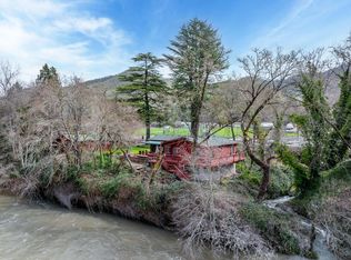2388 Rogue River Hwy, Gold Hill, OR 97525