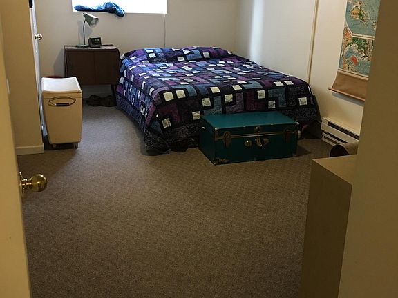 Large bedroom with walk-in closet