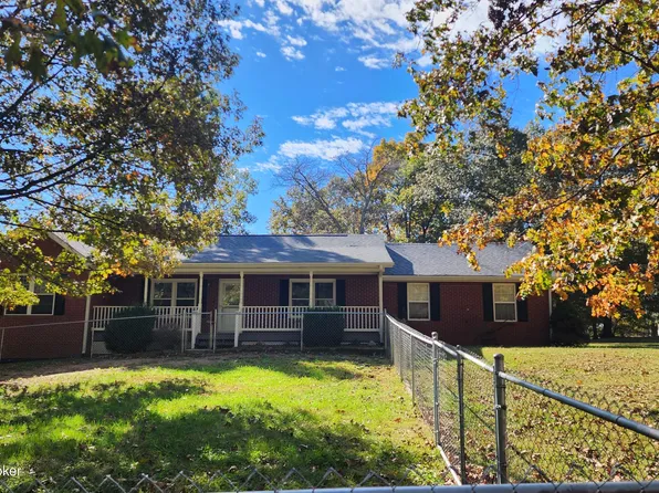 25 Cavalry Dr, Vine Grove, KY 40175