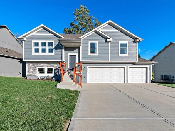 8815 W Longview Pkwy, Kansas City, MO 64138