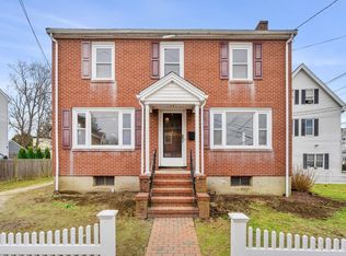 1-1A Buckman St, Woburn, MA 01801