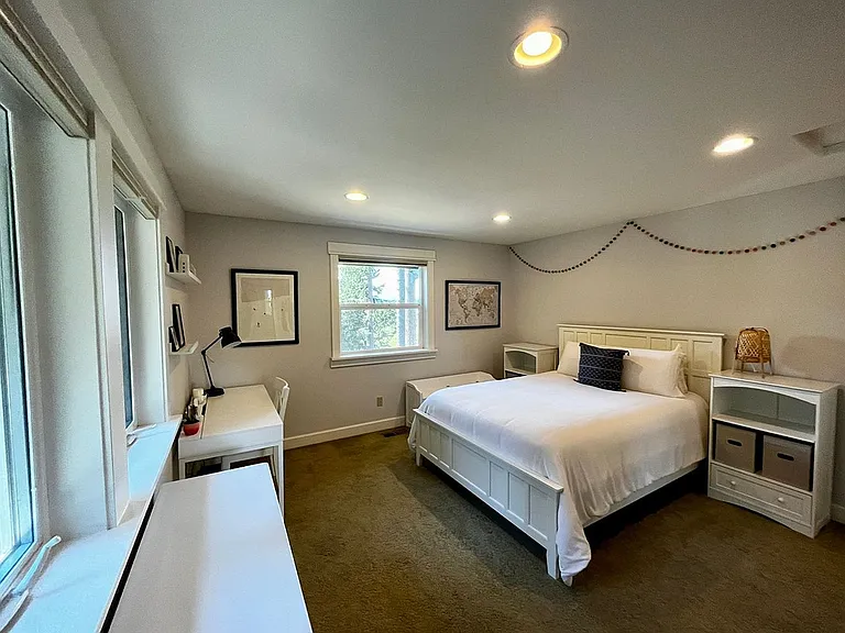 NE Bluegill Way — Photo 15