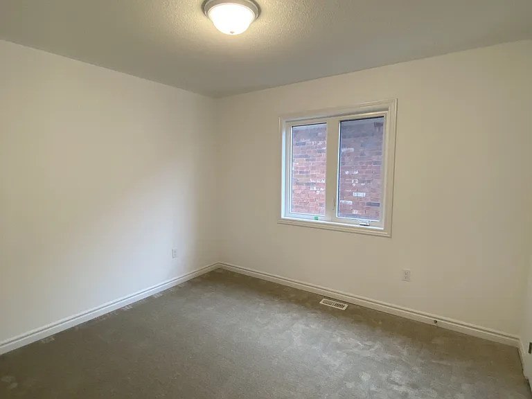 85 Tracey Ln — Photo 10