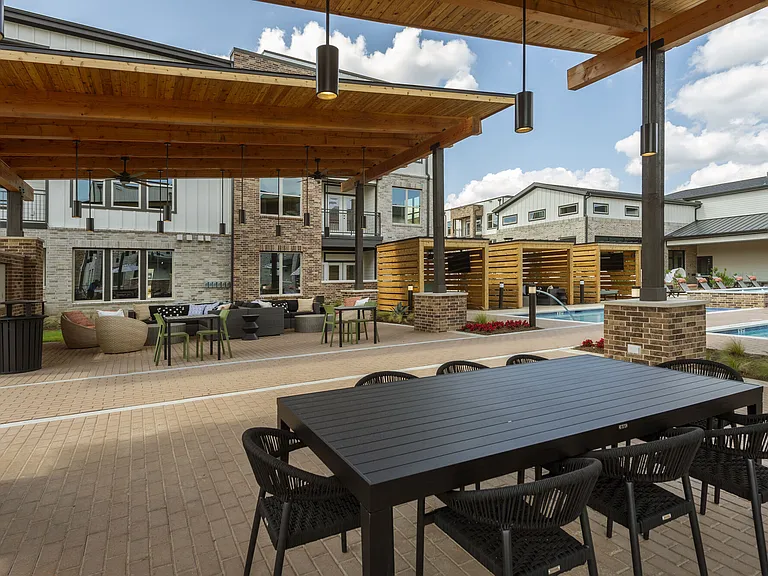 Lenox Grand West — Photo 19