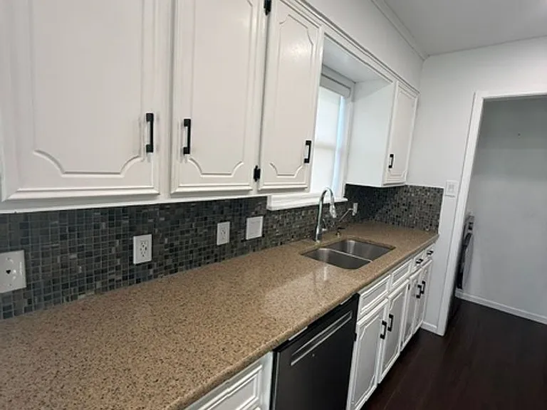 1717 Pemelton Dr — Photo 9