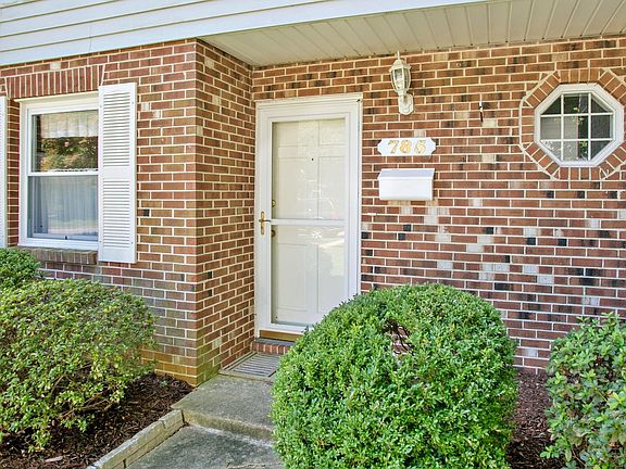 2nd image of 785 Biltmore Dr