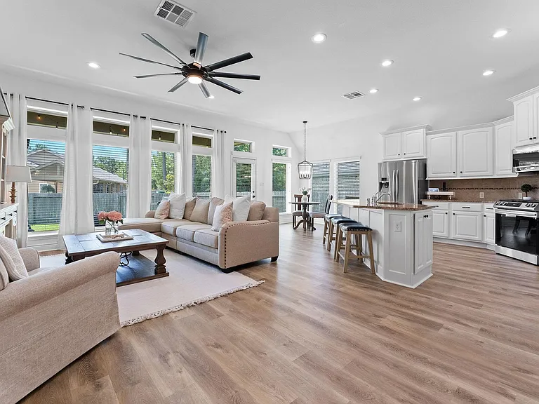 239 Forest Peak Way — Photo 5