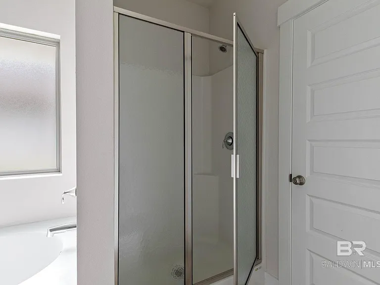1710 Grouse St — Photo 44