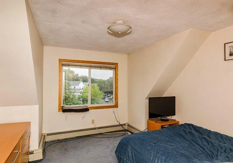 69 Coolidge Rd #3 — Photo 10