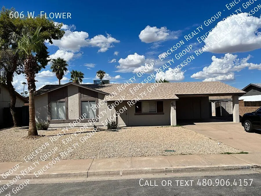 3 bed in mesa near both freeways and shopping — Photo 4