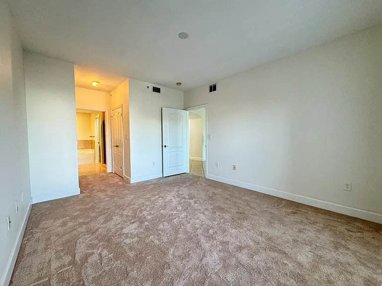 808 3rd Ave W #301 — Photo 18