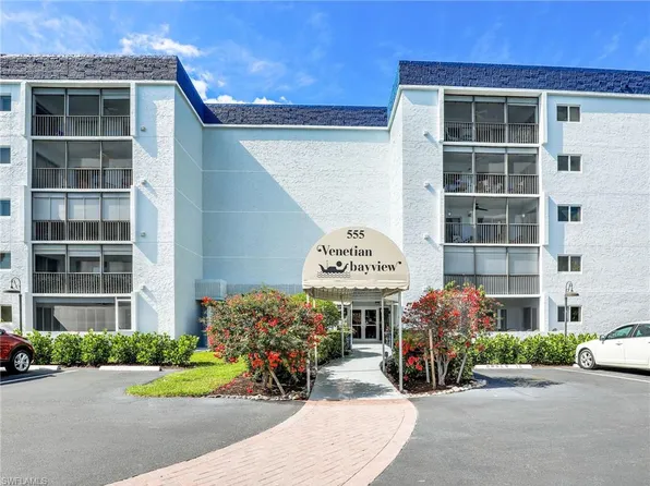 555 Park Shore DR #B-113, NAPLES, FL 34103