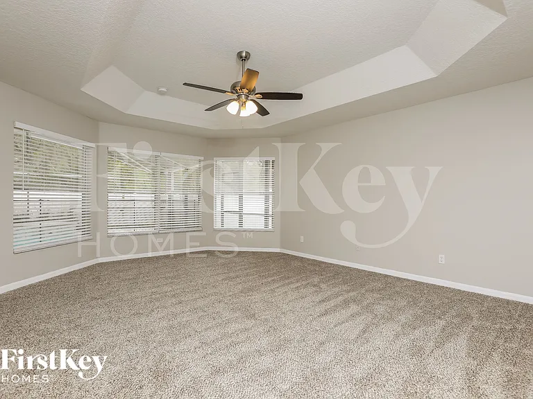 34333 Shadewood Cir — Photo 8