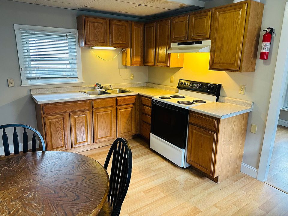 116 Main St 116 Main St Springfield VT Zillow