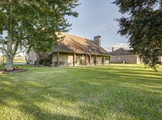 301 Willow Wood Dr, New Iberia, LA 70563