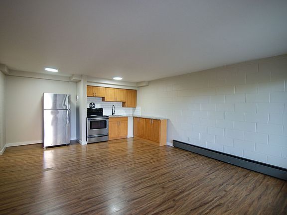 3rd image of 2852 Eastlake Ave E APT 35