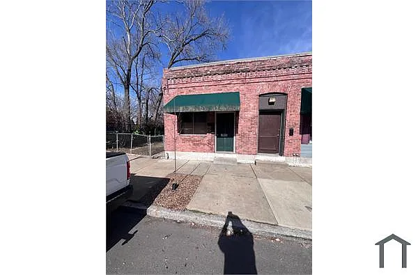 Building Photo - 7815 Ivory Ave