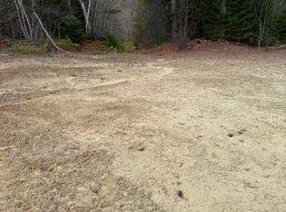 7 Bog Rd, Enfield, NH 03748