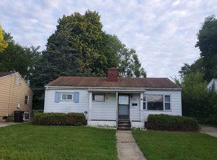 1018 W Langdon Pl, Freeport, IL 61032