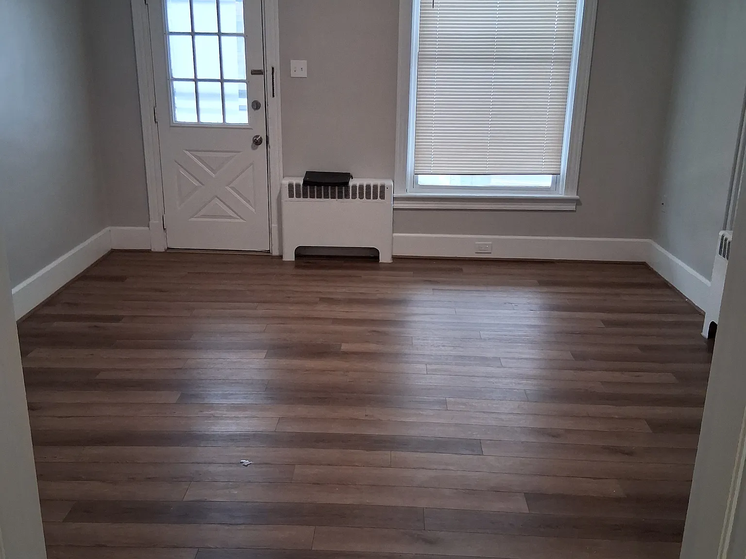 244 N Market St — Photo 2