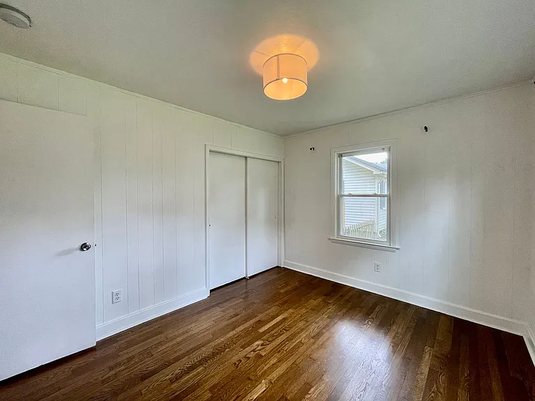 5621 Larry Ave — Photo 28