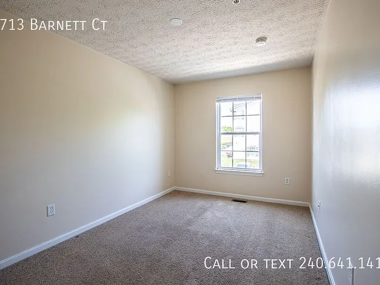 1713 Barnett Ct — Photo 35