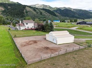190 Lariat Dr, Etna, WY 83118