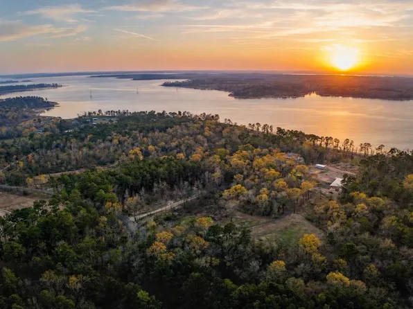 28116 County Road 364, Broaddus, TX 75929