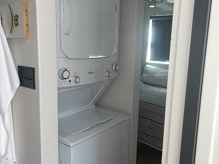Stackable washer & dryer
