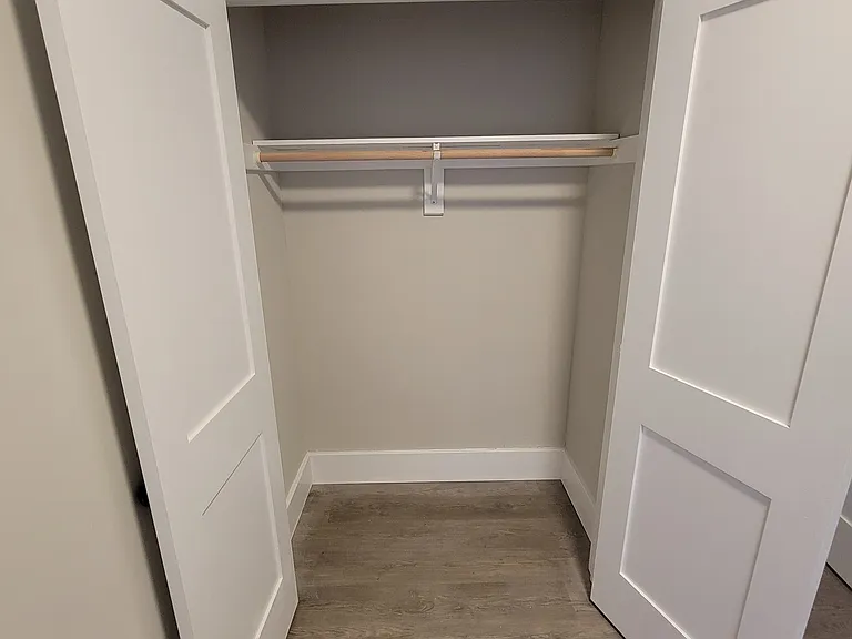 192 Kensington Ave #401 — Photo 16