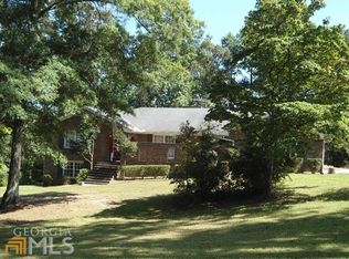 6915 Campbellton Redwine Rd, Chattahoochee Hills, GA 30268