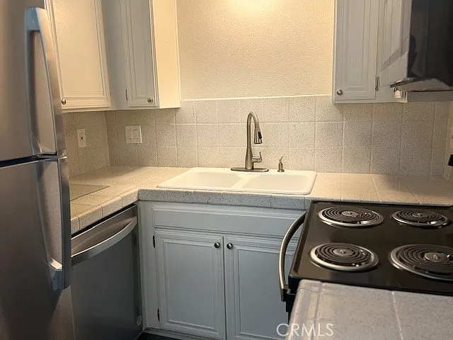 45296 Panorama Dr #D — Photo 17