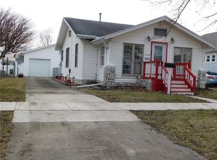 3221 Champaign Ave, Mattoon, IL 61938