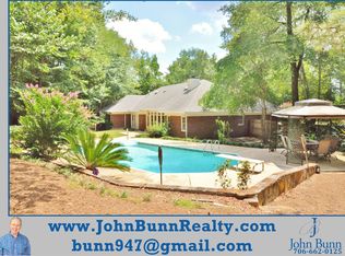 8531 Birdie Dr, Midland, GA 31820