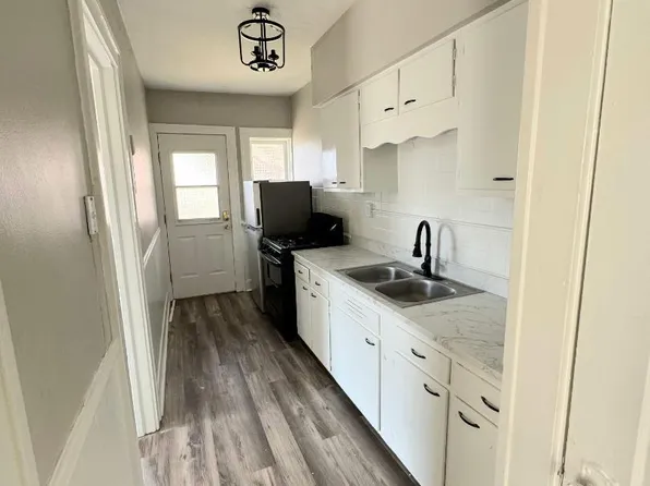 146 King Dr #4-1, Akron, OH 44302