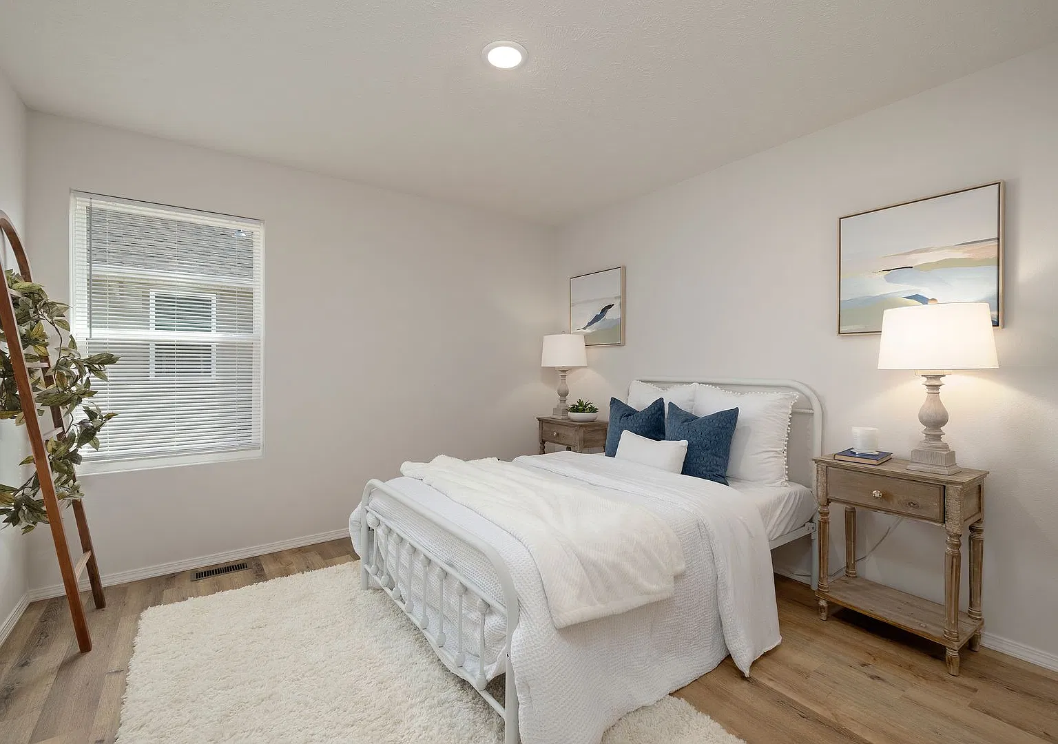 Newly Built 3 Bedroom Duplex — Photo 2